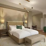 Falkenstein Grand, Autograph Collection 5*