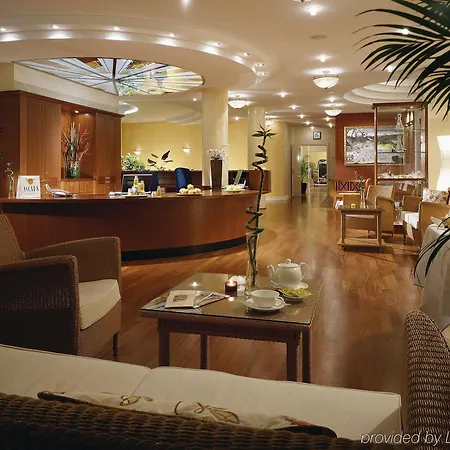 Falkenstein Grand, Autograph Collection 5*